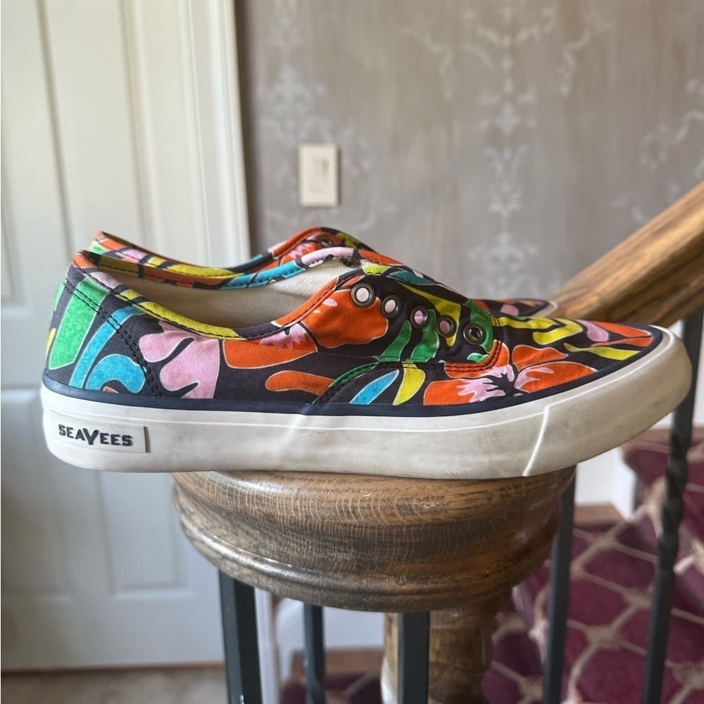 SeaVees legend Hoffman men’s floral sneaker size 9 good condition - Picture 3 of 10